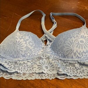 Victoria's Secret Floral Lace Bralette in Soft Blue sz x small